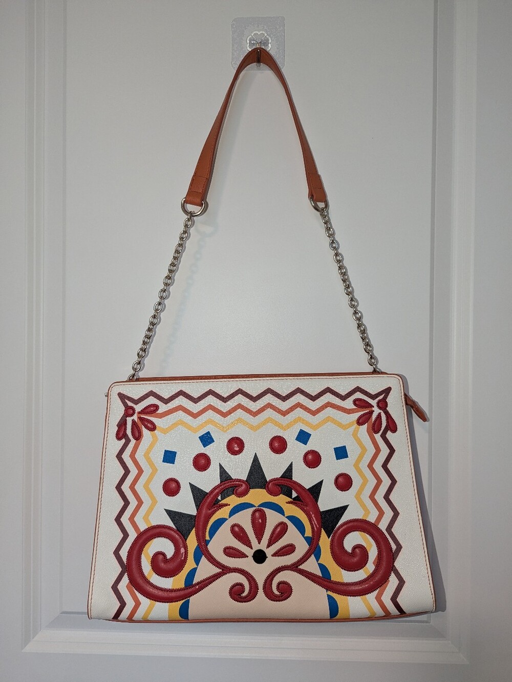 Tosca Blu multicolored leather shoulder bag featuring Carreto-inspired print